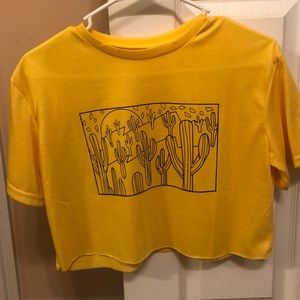 Yellow cropped graphic tee
